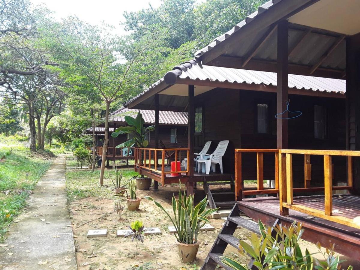 Eco Bungalow Koh Phayam Exteriör bild