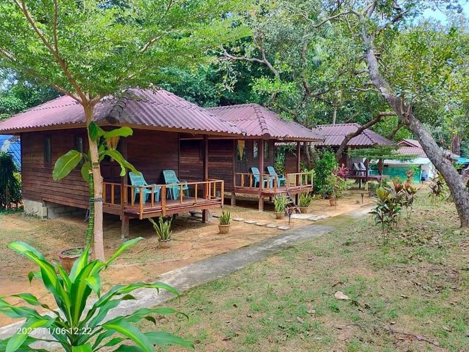 Eco Bungalow Koh Phayam Exteriör bild