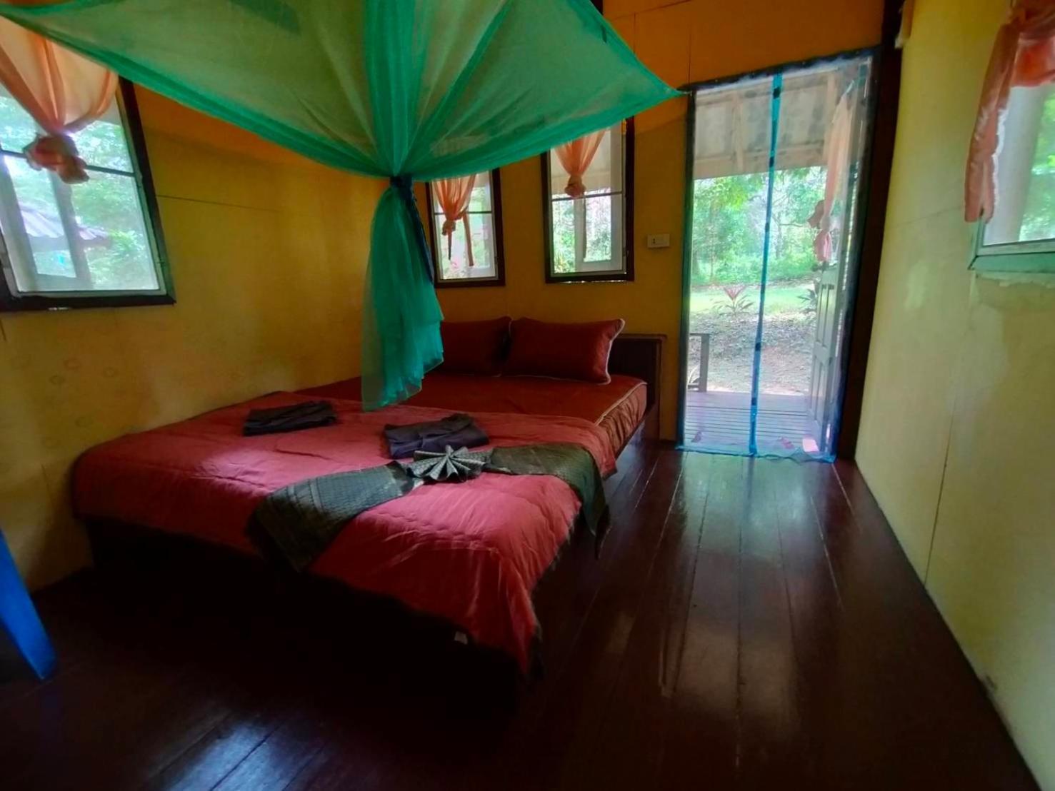 Eco Bungalow Koh Phayam Exteriör bild
