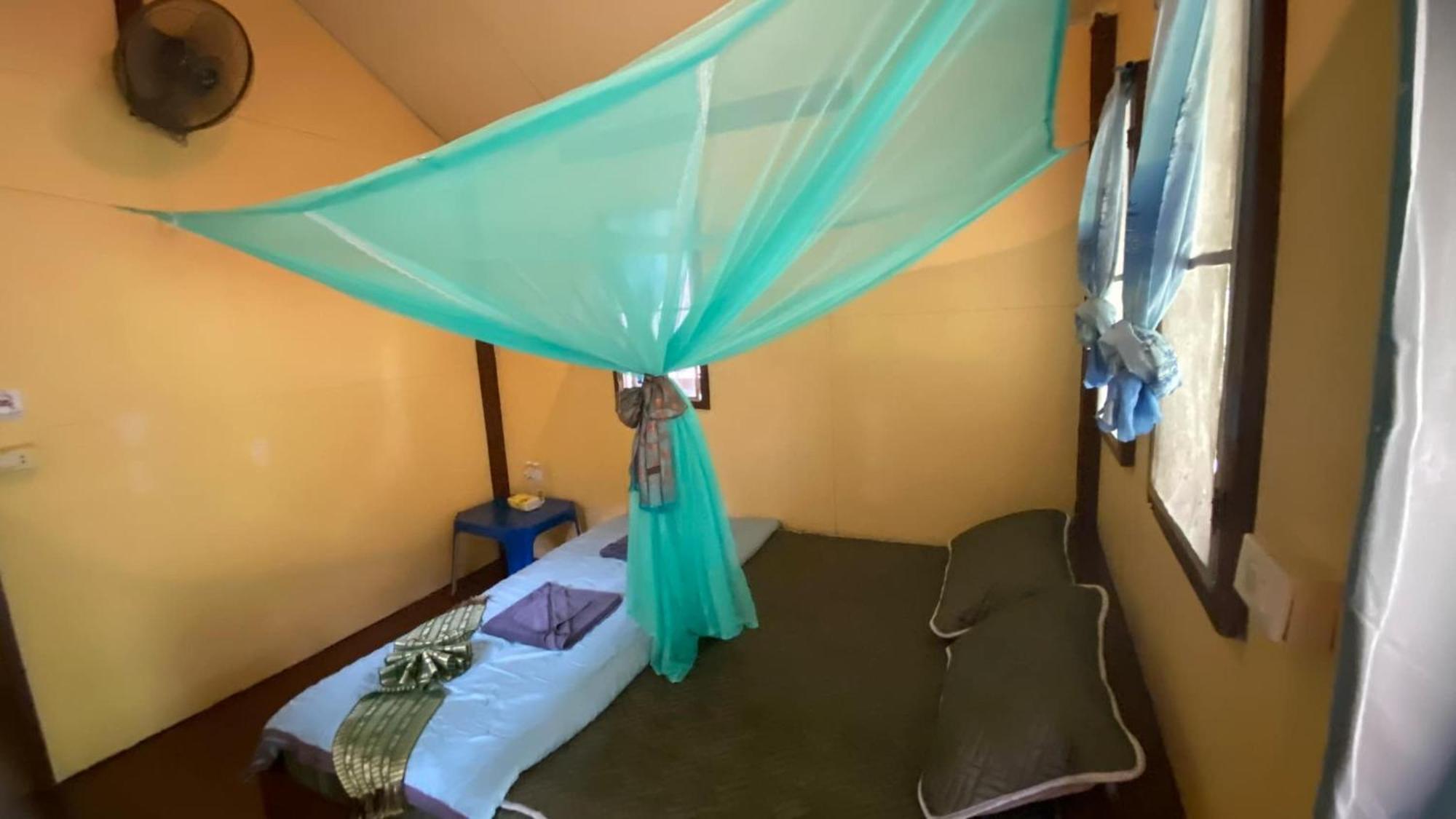 Eco Bungalow Koh Phayam Exteriör bild